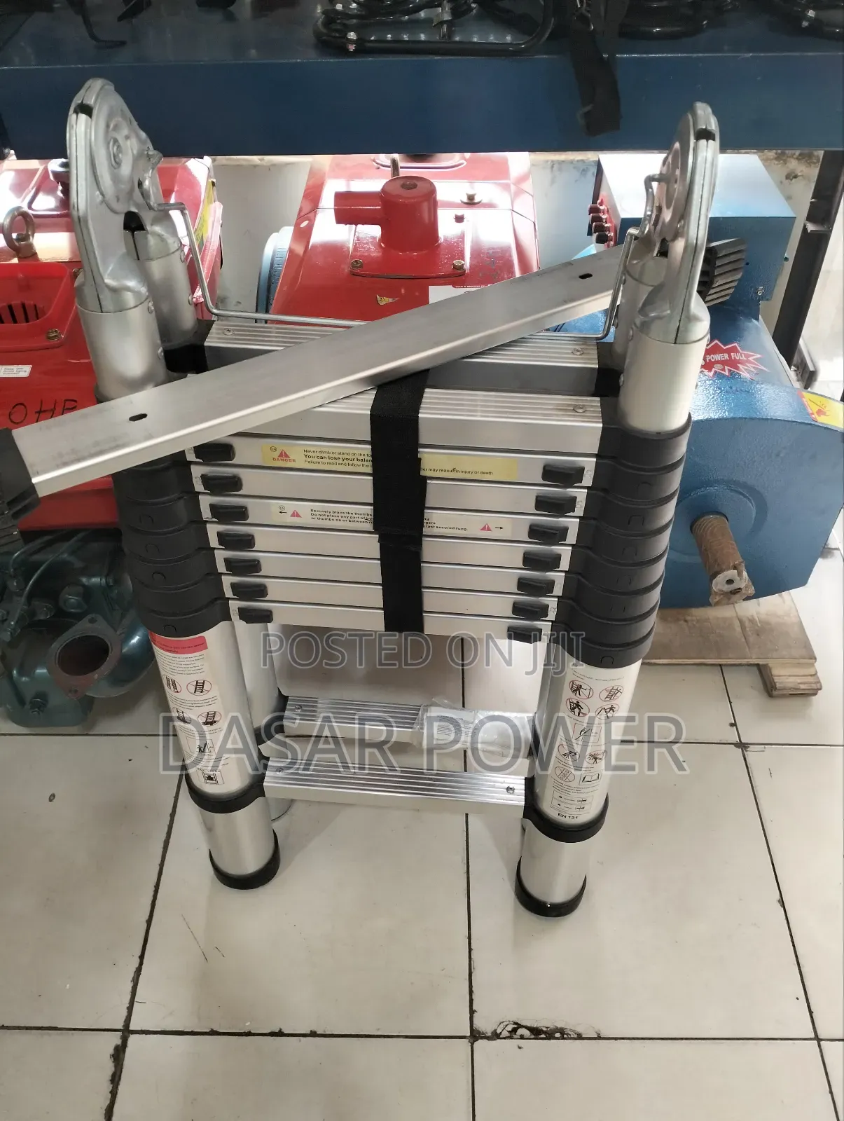Foldable Telescopic Ladder 7.6m