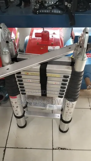 Foldable Telescopic Ladder 7.6m