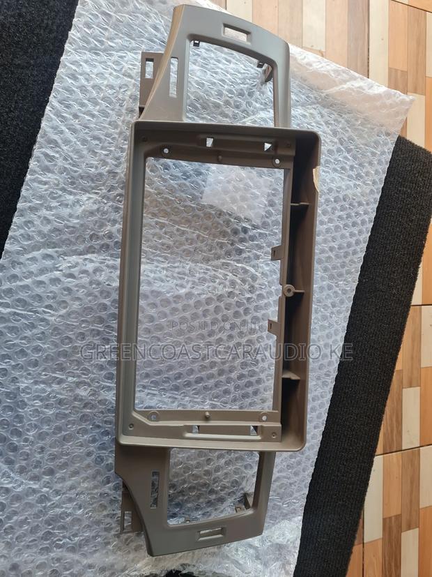 Toyota NZE/Corolla Android Radio Frame/Console - thumbnail 4