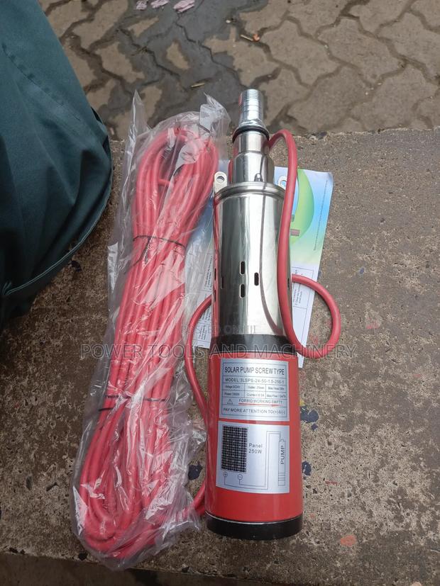 Solar Water Pump System 24v 50m Head - main view