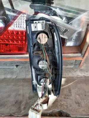 Navara LHS Backlight Complete With Bulbs and Sockets