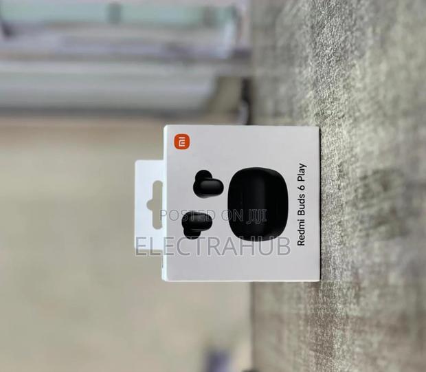Redmi Buds 6 Play New Sealed in a Shop - thumbnail 3