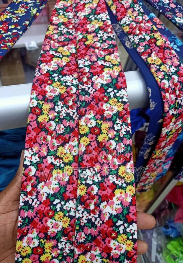 Red Single Floral Ties - main view