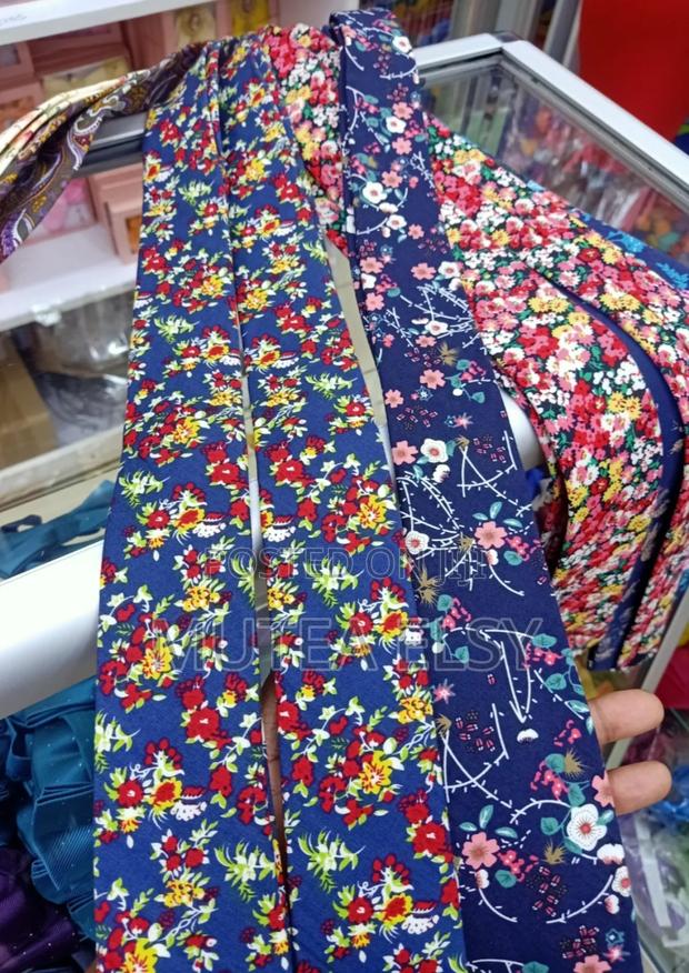 Red Single Floral Ties - thumbnail 2