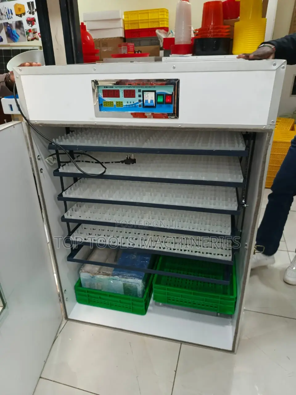 Egg Incubator Capacity 1056eggs