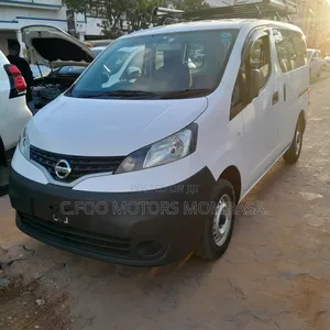 Nissan NV200 2017 White