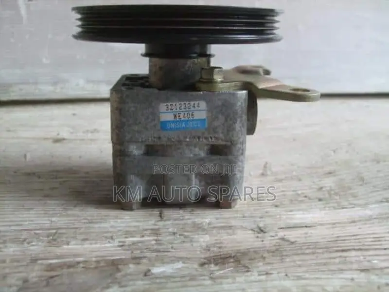 Nissan QG13 Power Steering Pump for Wingroad, Advan, FB15.