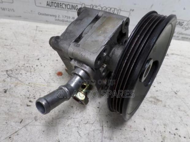 Nissan QG18 Power Steering Pump for Wingroad, Tiida, FB15.
