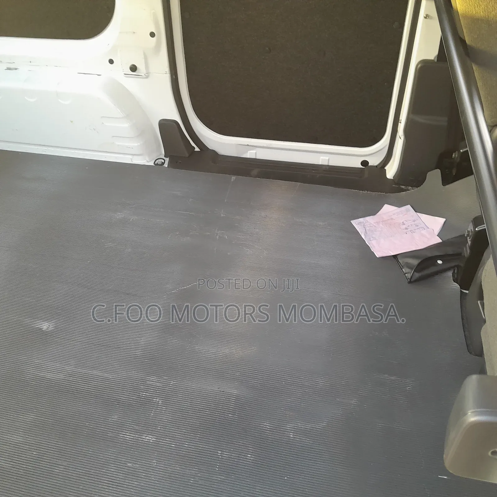 Nissan NV200 2017 White