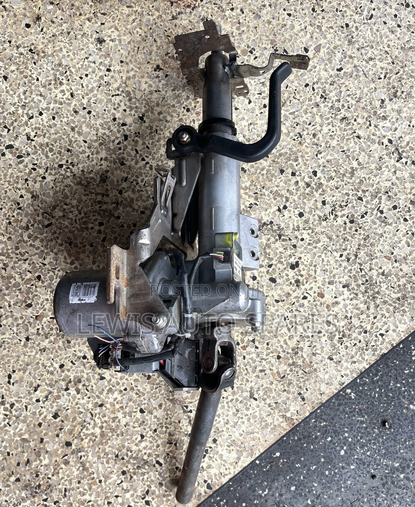 Nissan Xtrail NT31 Serena Steering Column