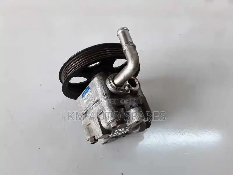Suzuki J20a Power Steering Pump for Escudo, Grand Vitara.