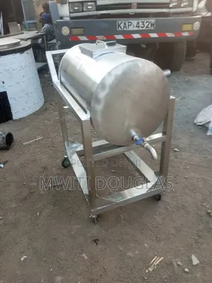 Grade 304 Stainless Steel Teaurn