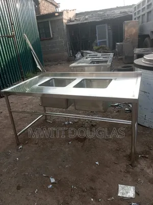 Centralised Double Bowl Sink