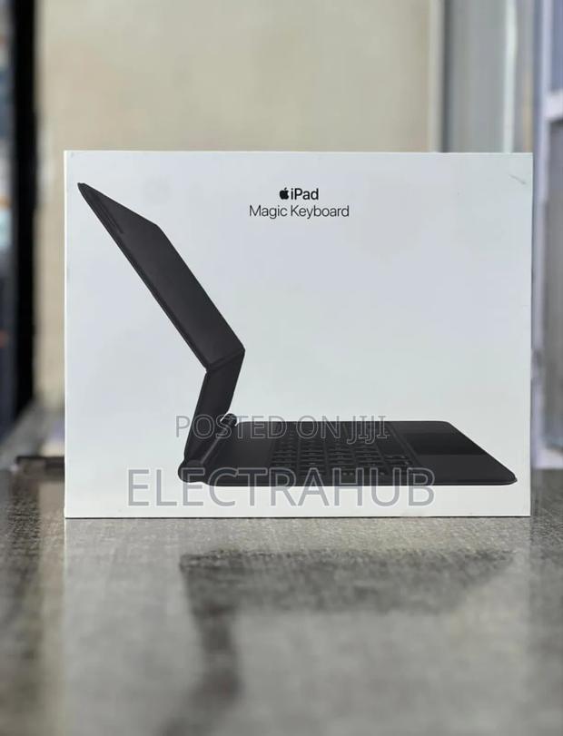 iPad 13 Inch M4 A2974 Magic Keyboard Case - main view