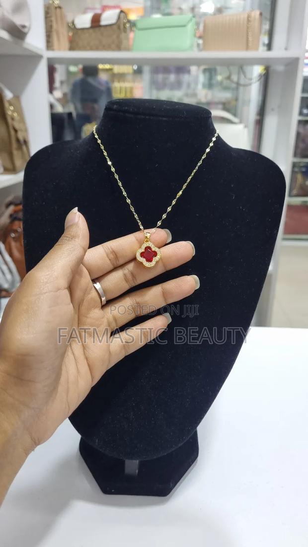 Pretty Necklace for Her - main view