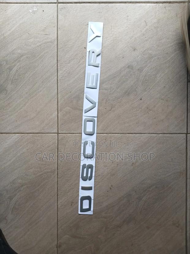 Silver DISCOVERY Bonnet Letters