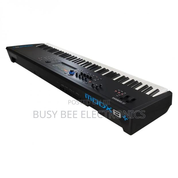 Yamaha Modx8 Plus Synthesizer With Graded Hammer Action