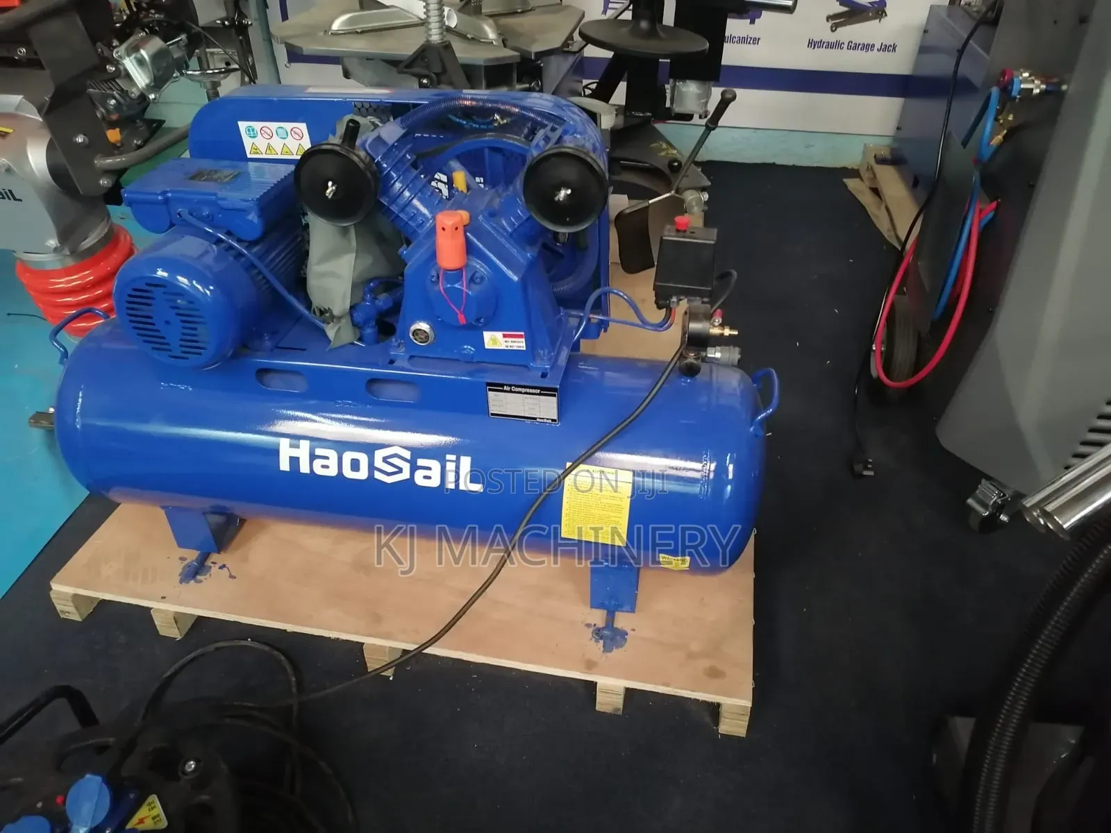 Haosail Brand Air Compressor 100l Capacity.