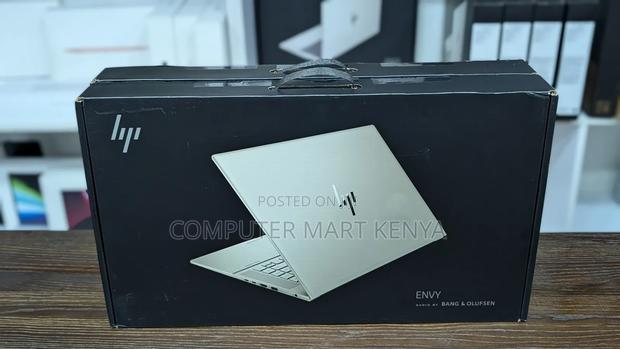 New Laptop HP 16GB Intel Core I7 SSD 1T - thumbnail 3