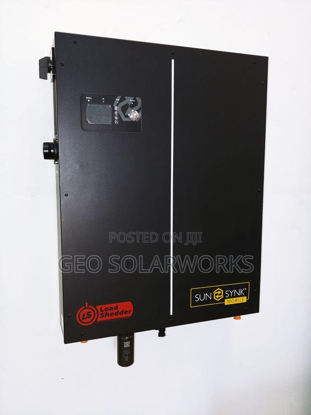 All-in-One 2.5kw Hybrid Inverter With 2kwh Lithium Battery