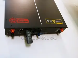 All-in-One 2.5kw Hybrid Inverter With 2kwh Lithium Battery