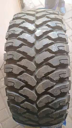 33x12.50R18 Comforser Tyre M/T (10pr