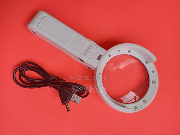 Foldable Desktop Magnifying Glass - thumbnail 2