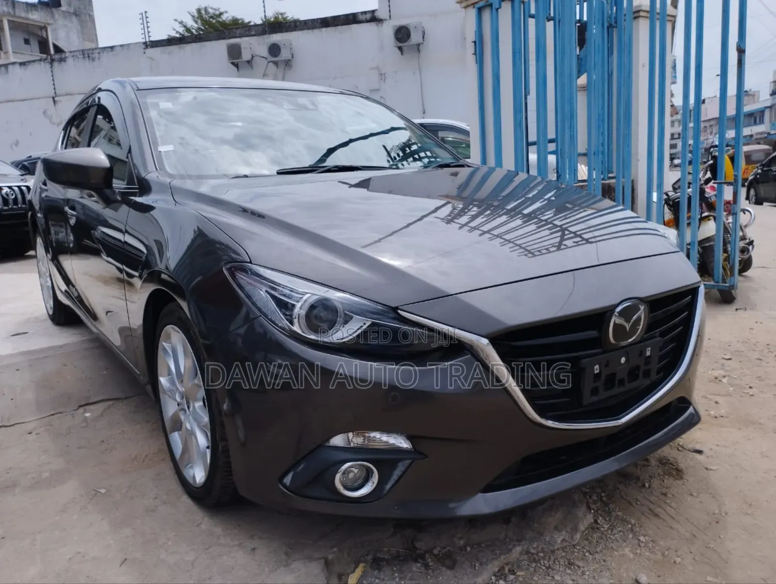 Mazda Axela 2017 Gray