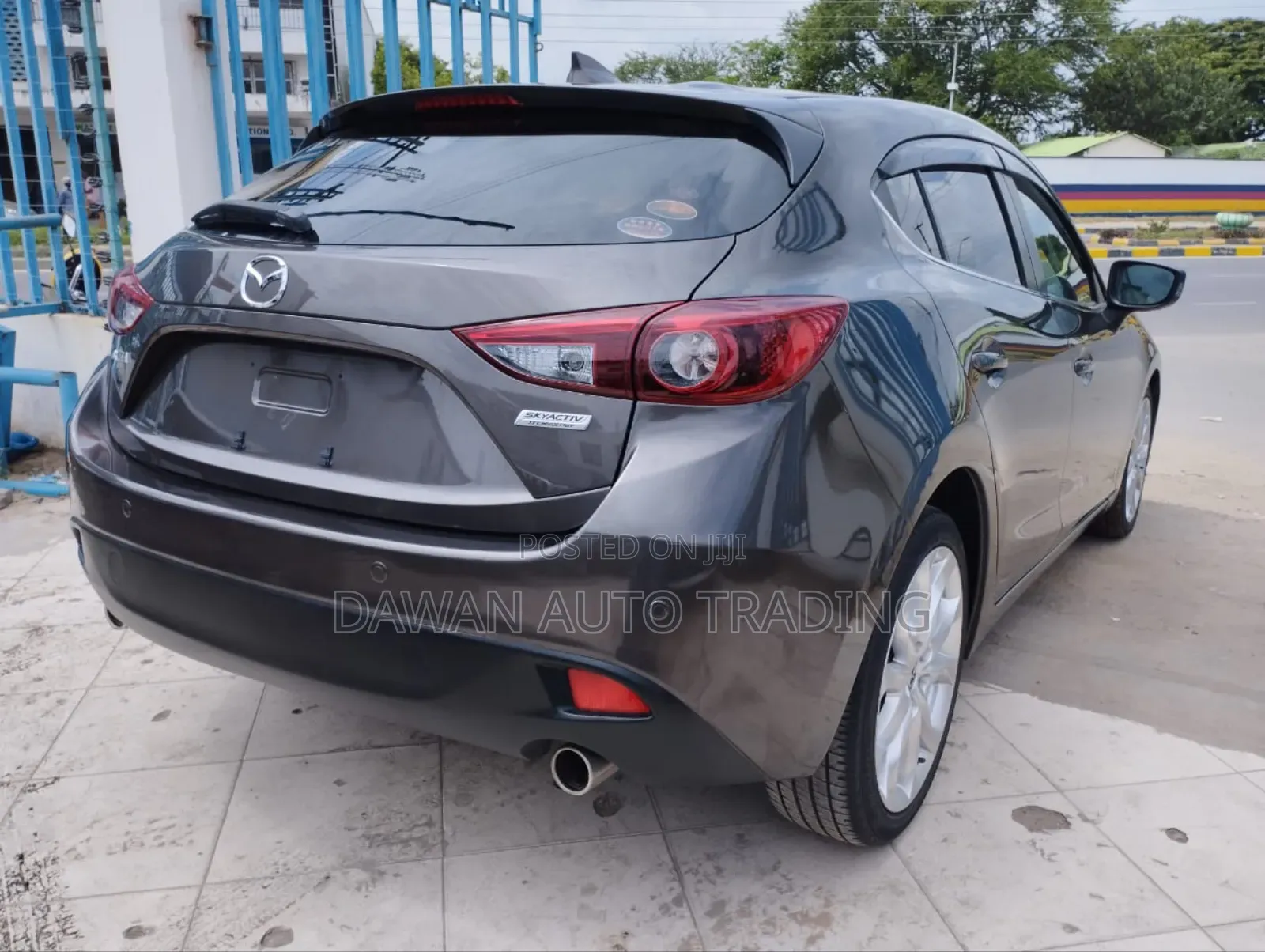 Mazda Axela 2017 Gray