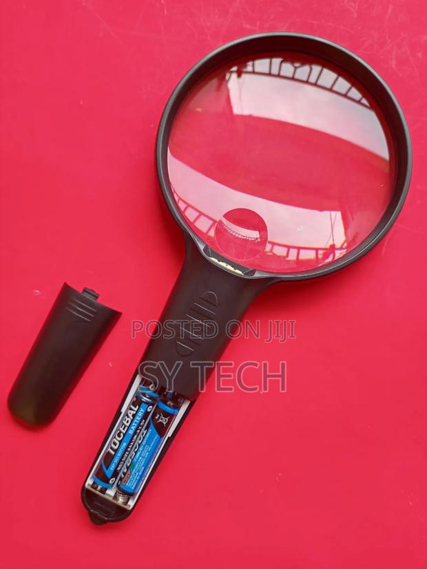 Illuminated 110MM Magnifying Glass - thumbnail 5