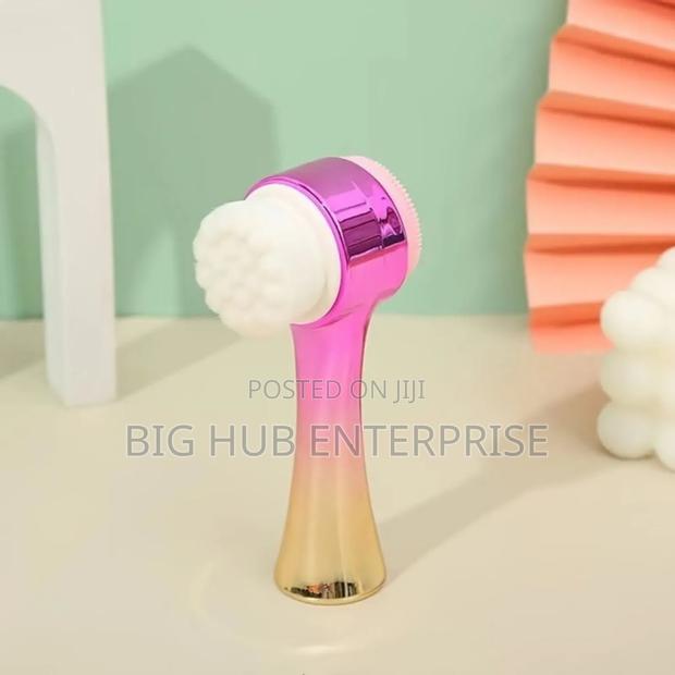 Silica Gel Facial Brush - thumbnail 3