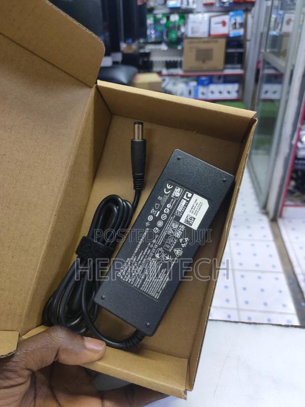 Hp Laptop Charger Big Pin - thumbnail 3