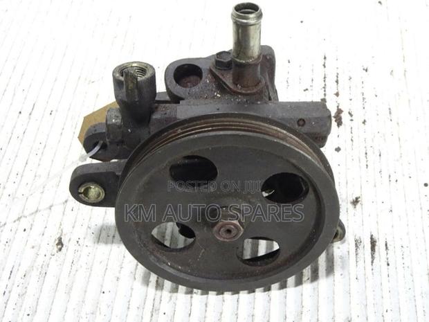 Toyota 4E Power Steering Pump for Starlet, Corolla. - thumbnail 3