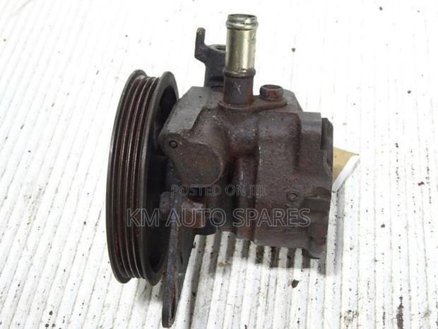 Toyota 4E Power Steering Pump for Starlet, Corolla.