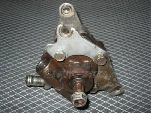 Toyota 1mz Power Steering Pump for Harrier, Estima, Previa.