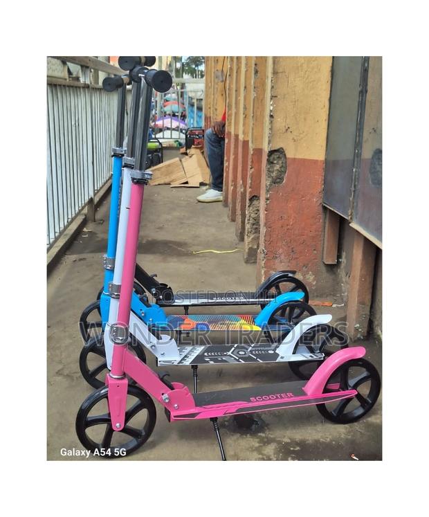 Scooter,2 Wheels Scooter Without Brakes - main view