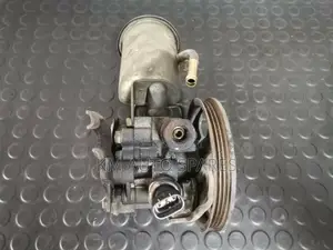Toyota 1sz Power Steering Pump for Vitz.
