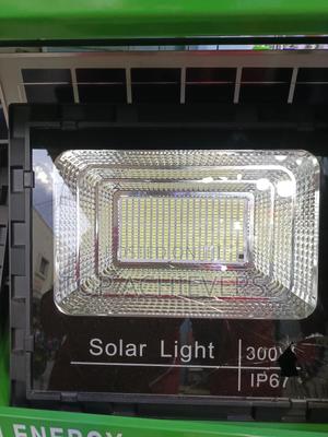 Quality Solar Light 300w Solar Floodlight+Panel - thumbnail 2