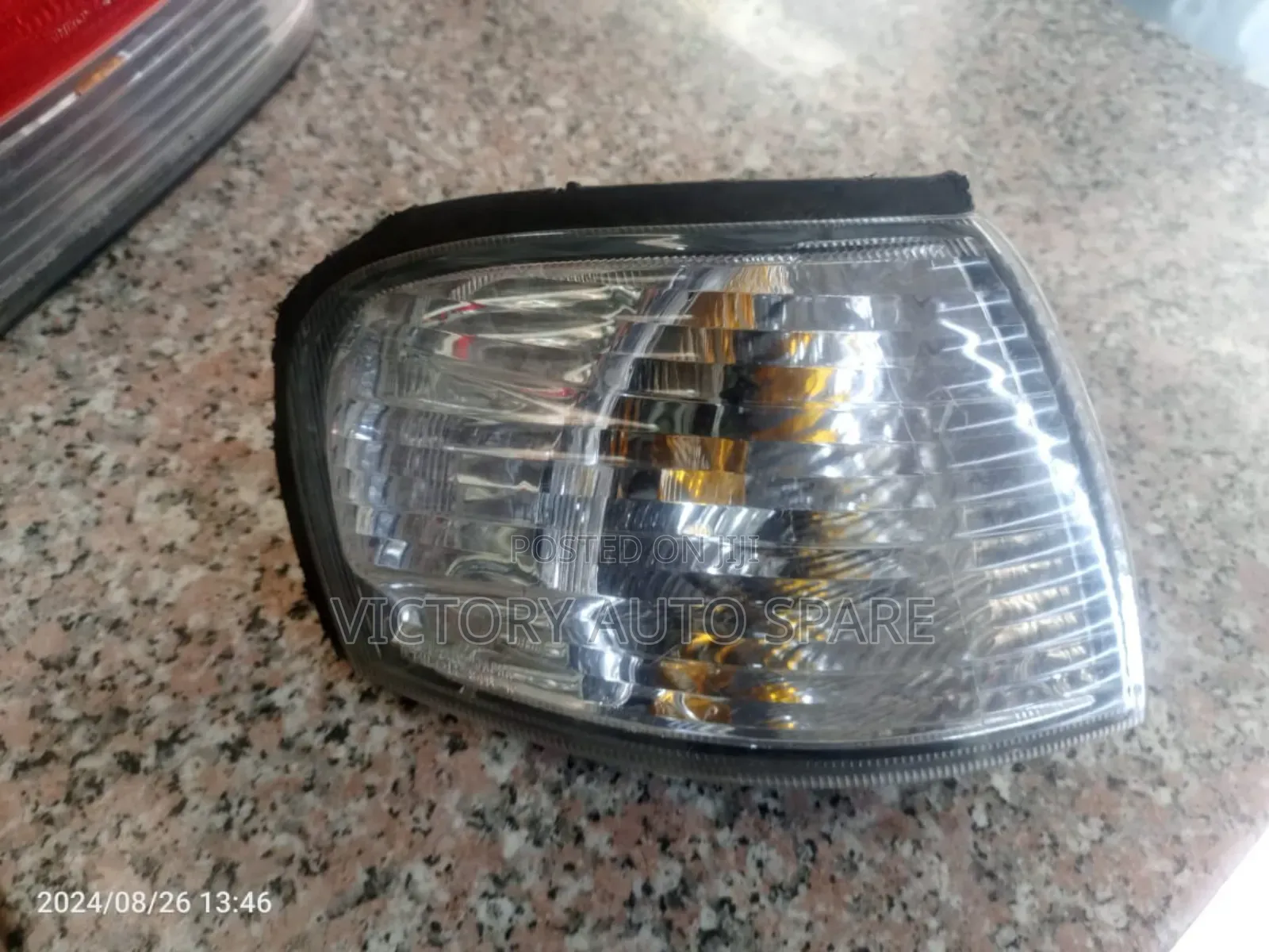 B15 Corner Light