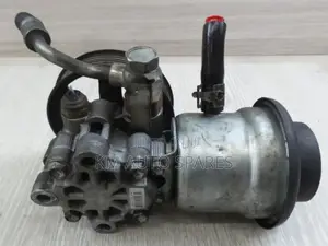 Toyota 2tr Power Steering Pump for Prado, Hilux, Hiace.
