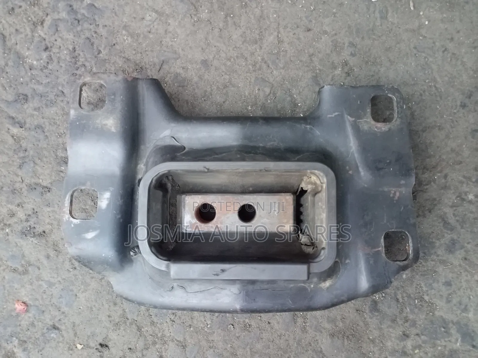 Mazda Premacy Gear Box Mount