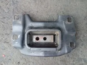 Mazda Premacy Gear Box Mount