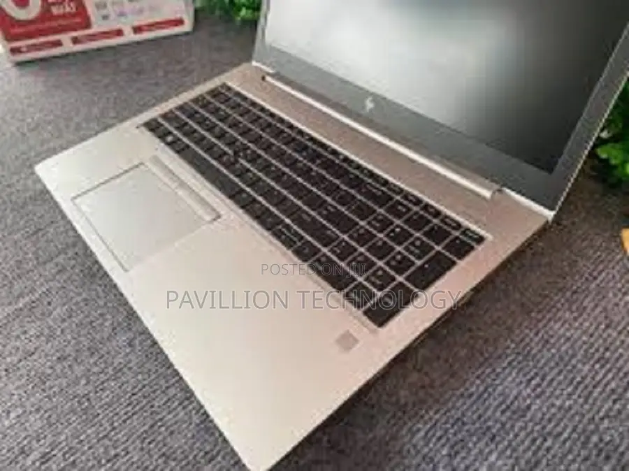 Laptop HP EliteBook 755 G5 16GB AMD Ryzen 7 SSD 128GB