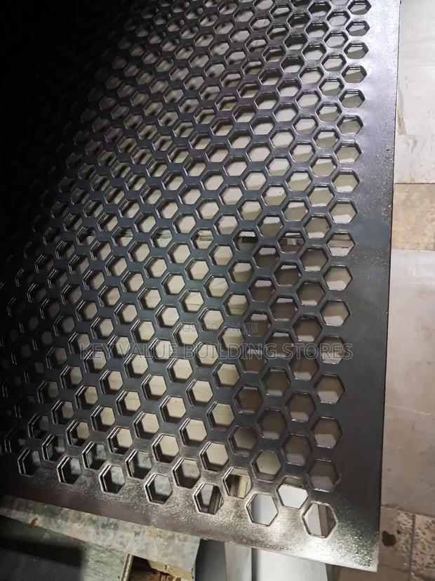 Hexagonal Perforated Sheet 1.2mm - main view
