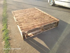 Rustic Design Pallet Bed - 5x6 Pallet Bed