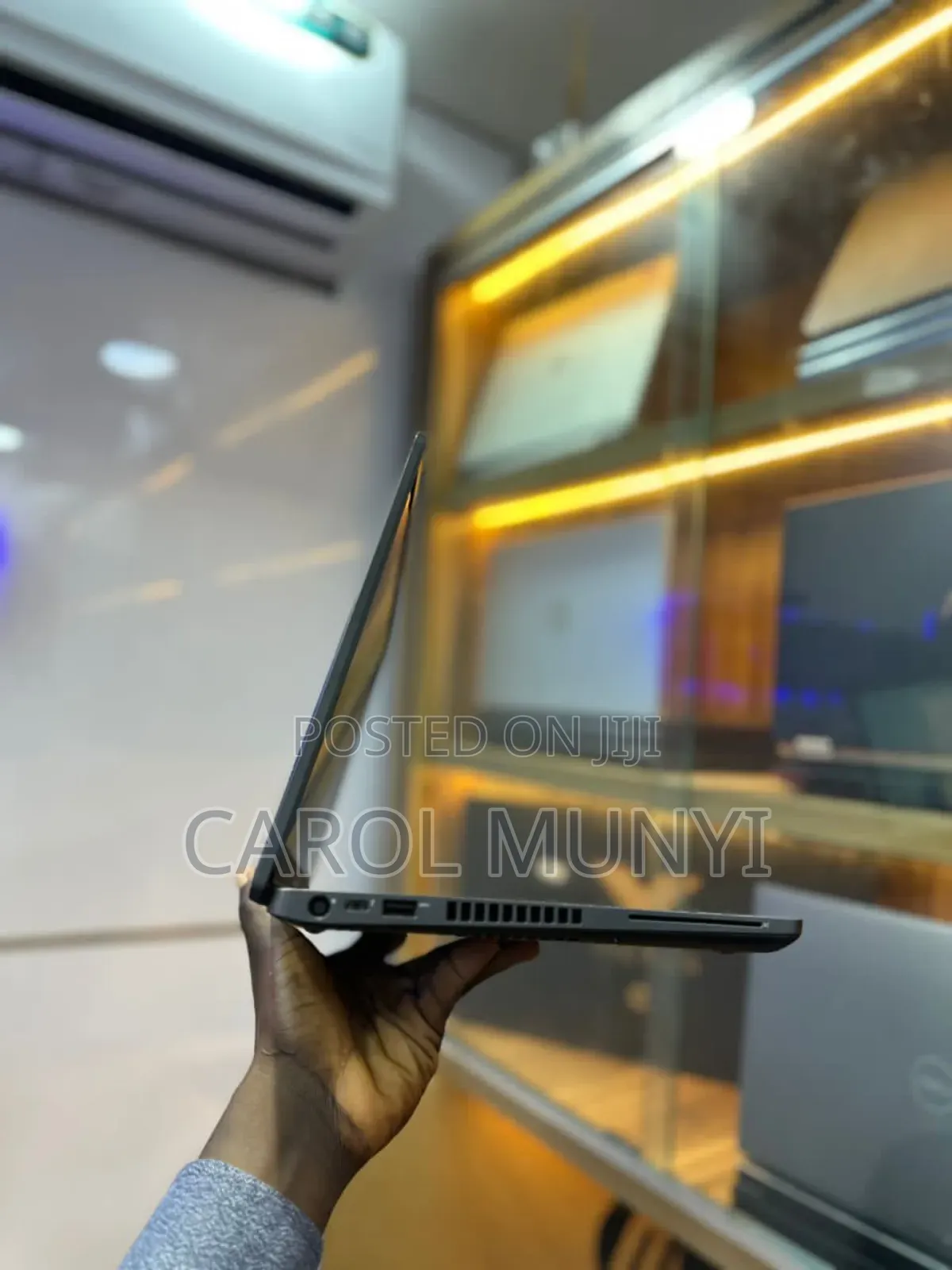 New Laptop Dell Latitude 7390 8GB Intel Core I5 SSD 256GB