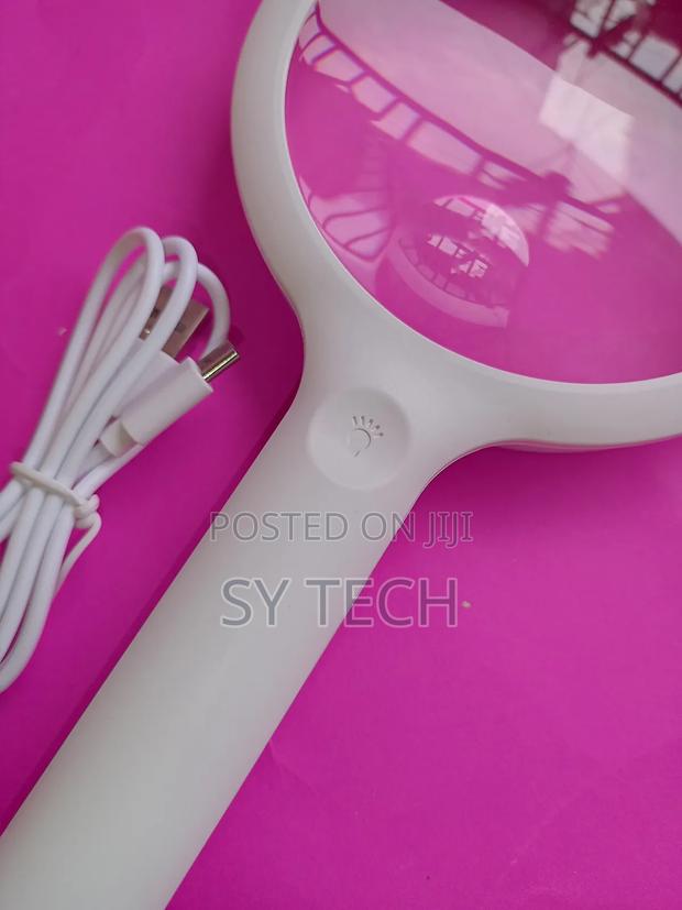 Rechargeable 110mm Handheld Magnifier Withsensitive Switch - thumbnail 2