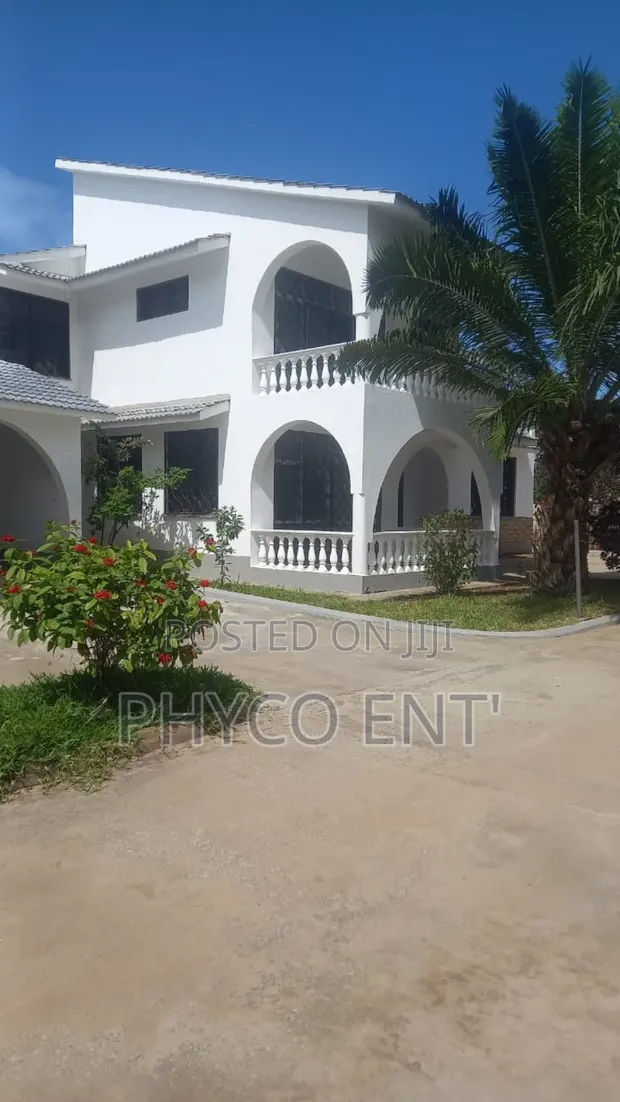 4bdrm Maisonette in Shanzu for sale