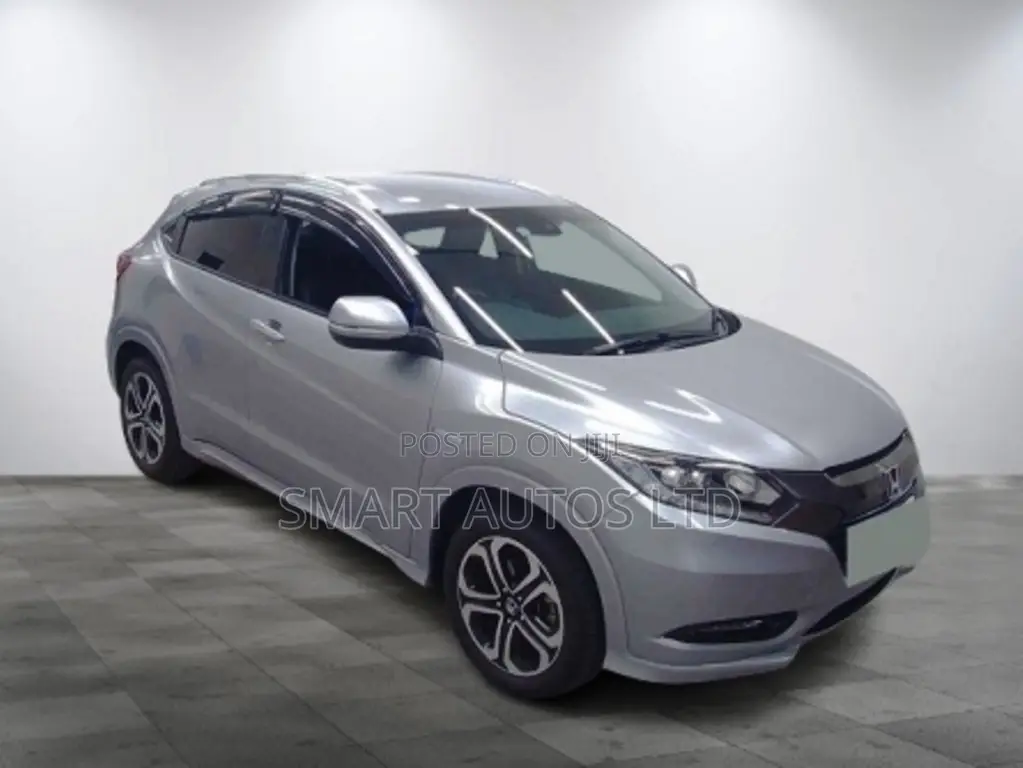 Honda Vezel 1.5 Hybrid 2WD 2017 Silver