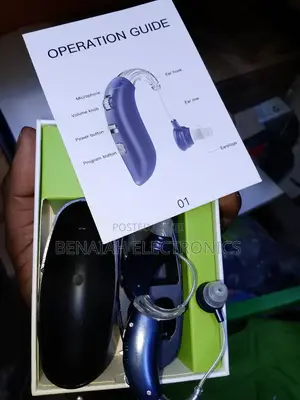 Hearing Aid . Rechargeable, With Bluetooth Noise Reduction